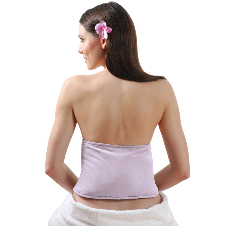 Wärmegürtel Rückenwärmer Silkie von Marvida mit Model in Violett